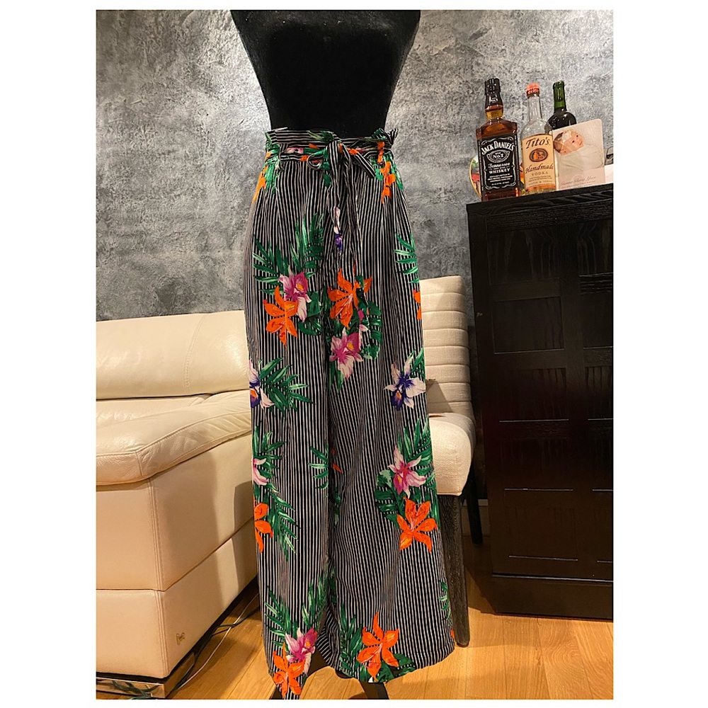Wide leg floral pants